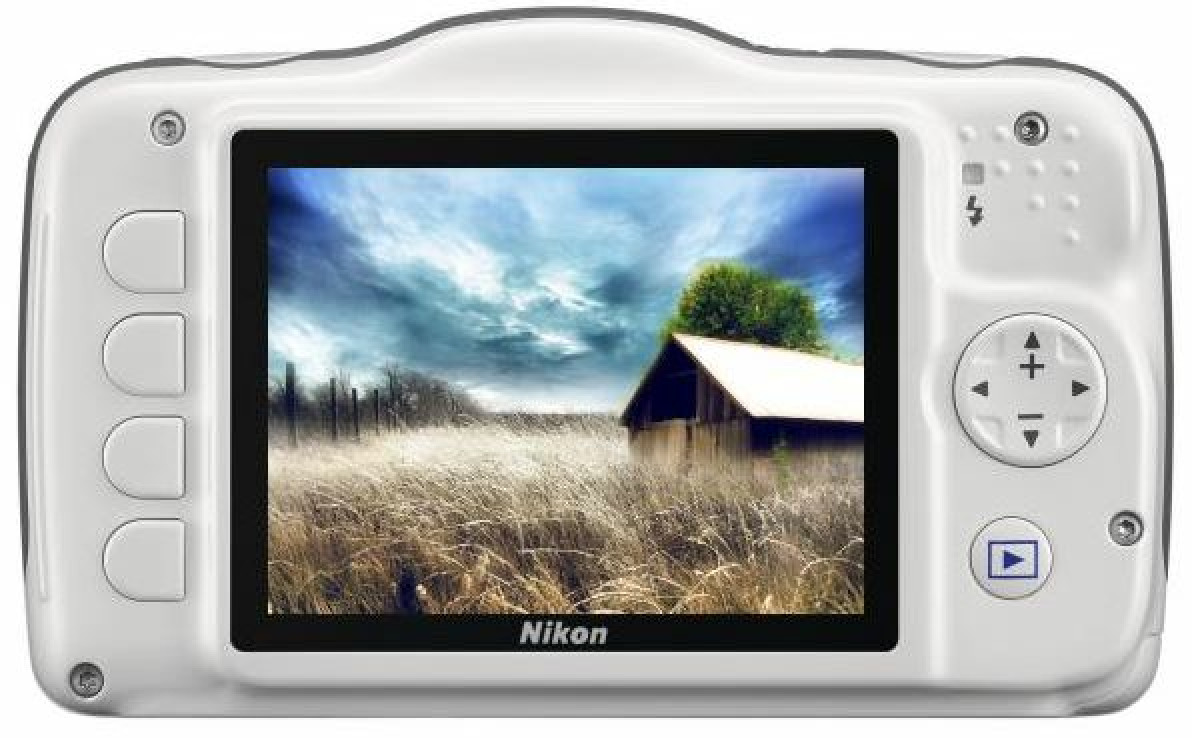 Digital Camera Nikon S32 New